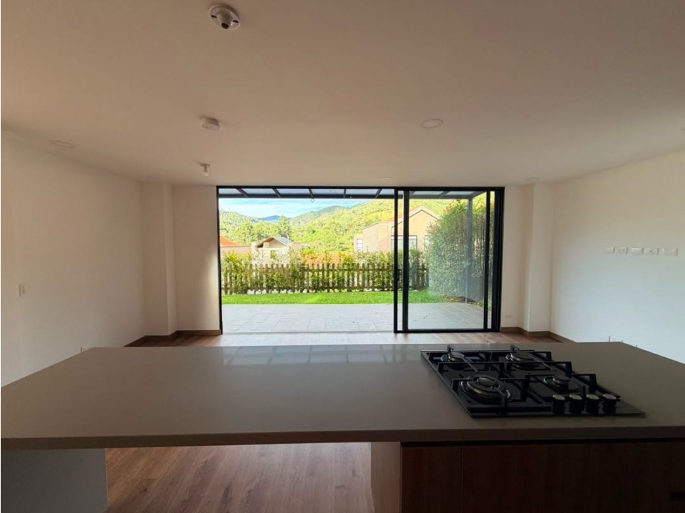 VENTA | HERMOSA CASA EN EL RETIRO. HACIENDA LA ARGENTINA — foto 6