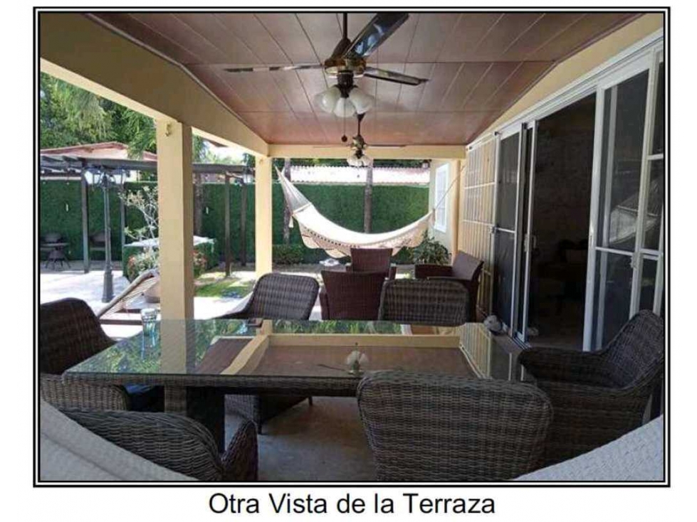 VENTA HERMOSA CASA EN UN LUGAR PRIVILEGIADO EN SAN CARLOS, SAN JOSÉ - 3