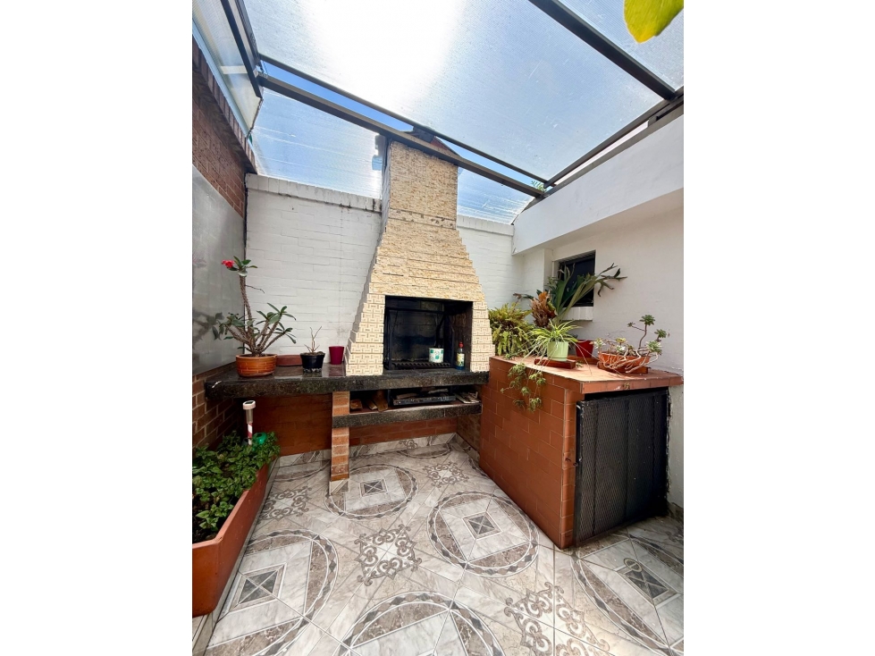 Venta Hermosa Casa Esquinera Chia Guaymaral residencial — foto 5