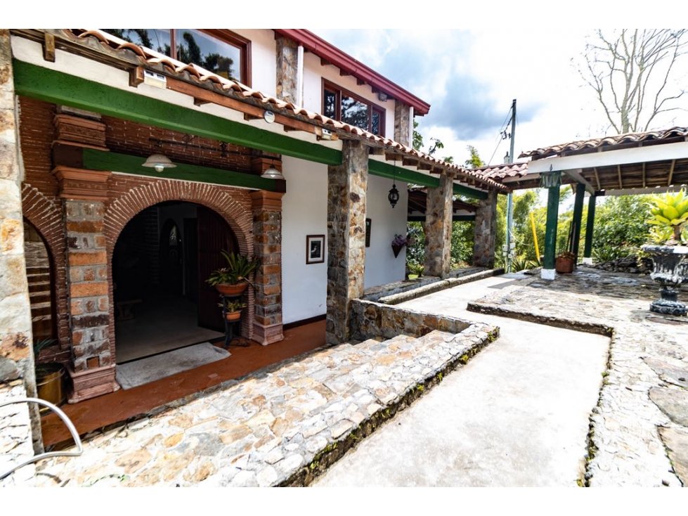 Venta Hermosa casa finca -lote en mejor punto del tablazo Antioquia — foto 3