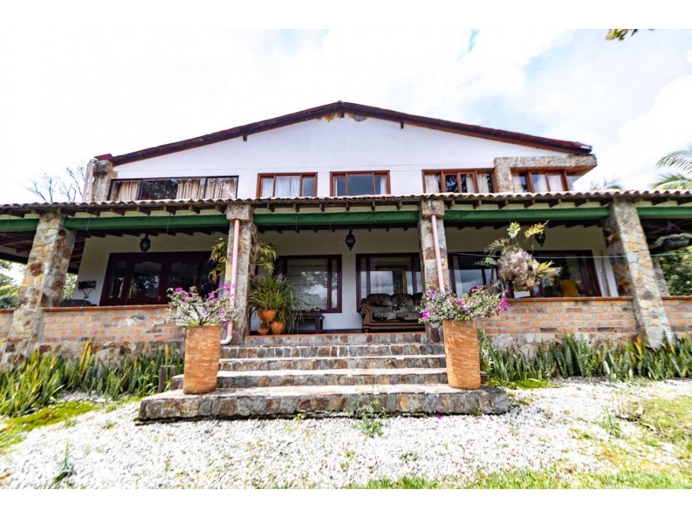 Venta Hermosa casa finca -lote en mejor punto del tablazo Antioquia
