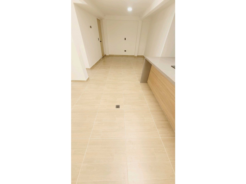 VENTA HERMOSA CASA (P1). BELÉN SAN BERNARDO. Remodelada. (BJ) Medellín — foto 4