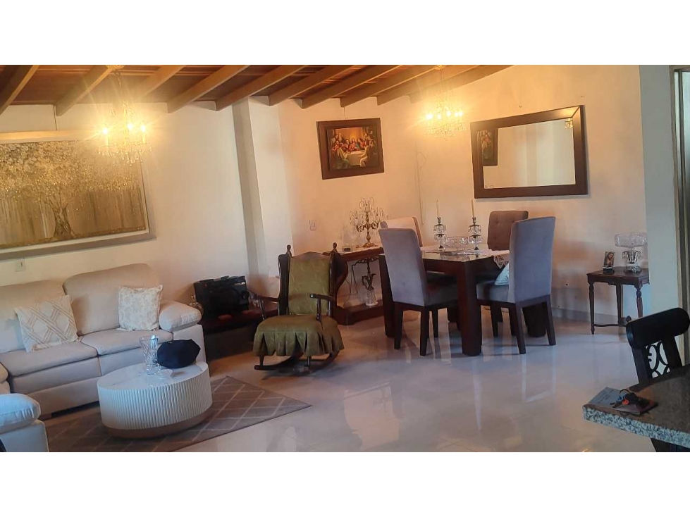 VENTA HERMOSA CASA (P3) BELÉN MIRAVALLE. (BJ) MEDELLÍN — foto 2