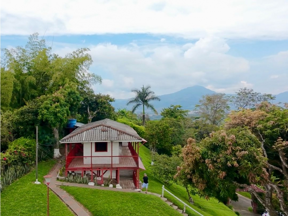 VENTA FINCA CASA CAMPESINA ESTERILLA EN PEREIRA VÍA ALTAGRACIA