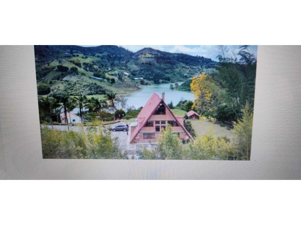 VENTA FINCA CON EMBALSE PEÑOL ANT. A 3 MIN DEL PUEBLO. (BJ) MEDELLÍN - 1