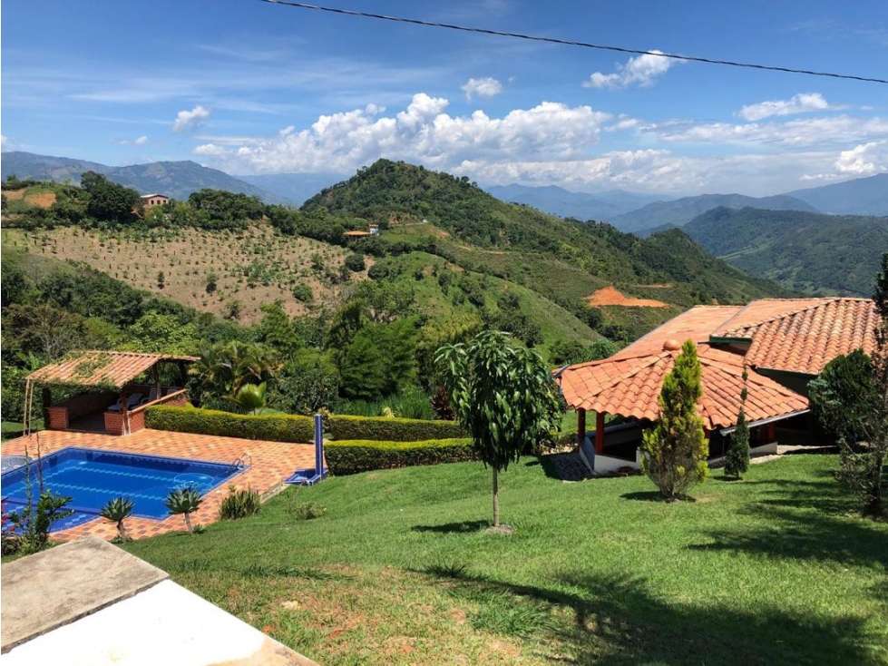 VENTA HERMOSA FINCA EN SANTA BÁRBARA - 4