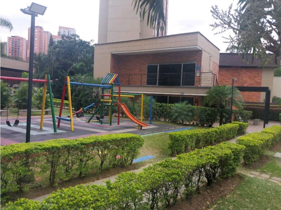VENTA HERMOSO APARTAMENTO. BELÉN LOMA DE LOS BERNAL. (BJ) MEDELLÍN — foto 3