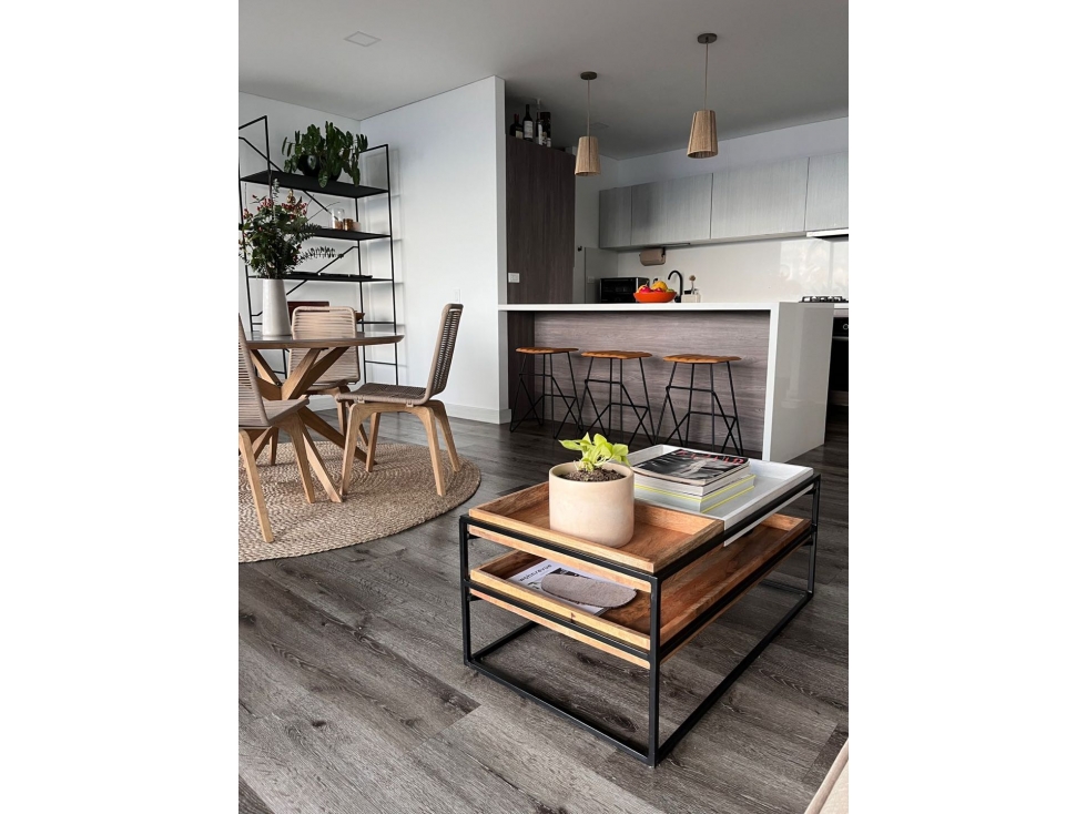 Venta hermoso apartamento de 156 mts en el poblado parte alta tesoro