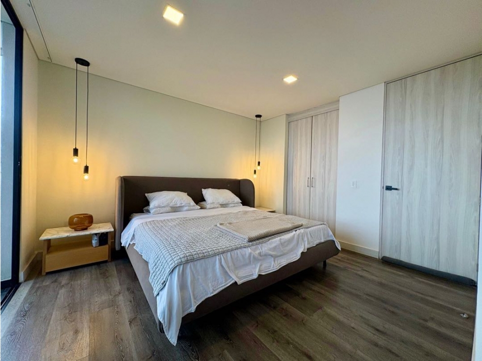 Venta hermoso apartamento de 156 mts en el poblado parte alta tesoro — foto 6