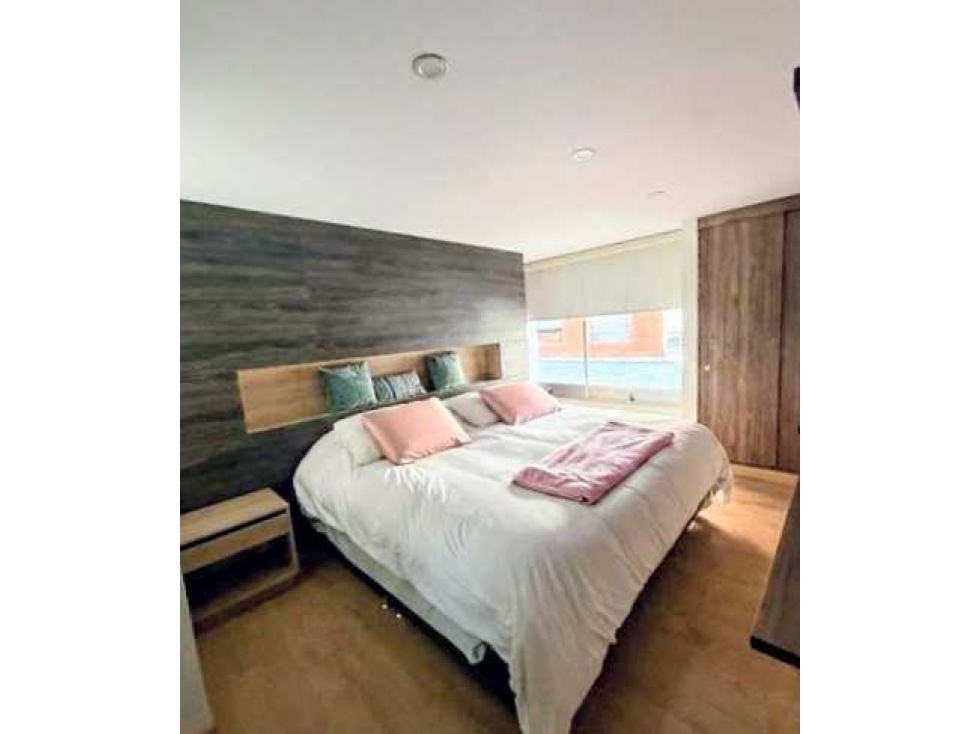 Venta Hermoso apartamento duplex con terraza amplia en rosales, Bogotá — foto 4