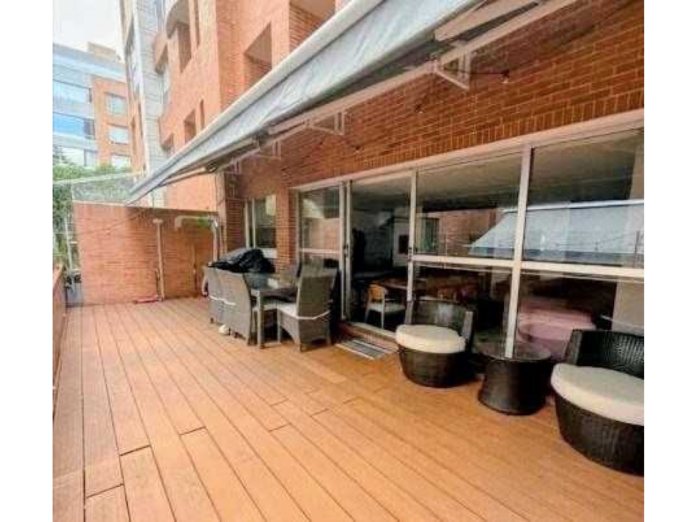 Venta Hermoso apartamento duplex con terraza amplia en rosales, Bogotá