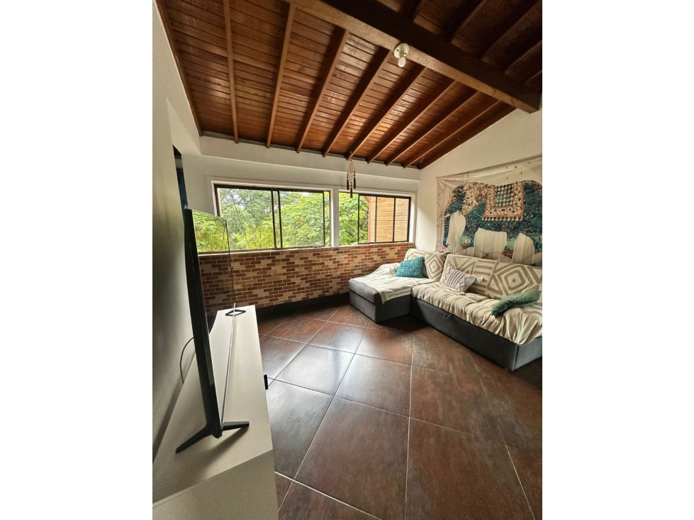 Venta hermoso apartamento en carlos E Restrepo de 115 mts — foto 3