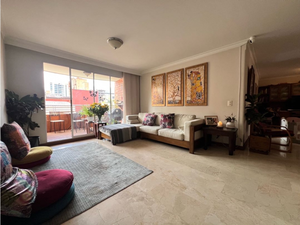 VENTA HERMOSO APARTAMENTO EN LAURELES CERCA AL SEGUNDO PARQUE — foto 2