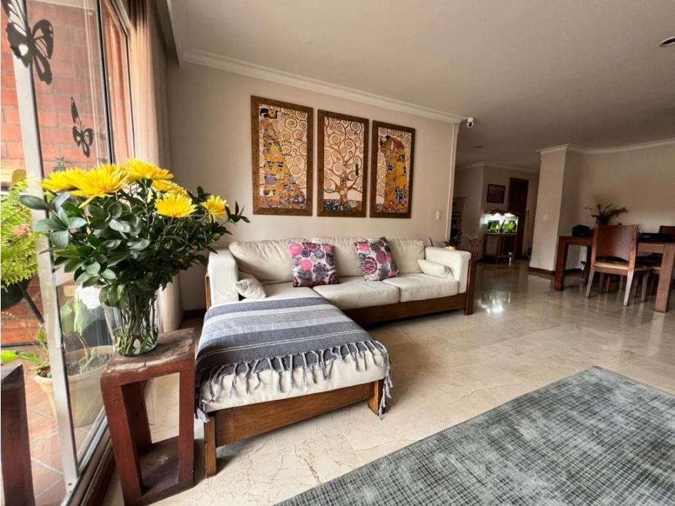 VENTA HERMOSO APARTAMENTO EN LAURELES CERCA AL SEGUNDO PARQUE — foto 3