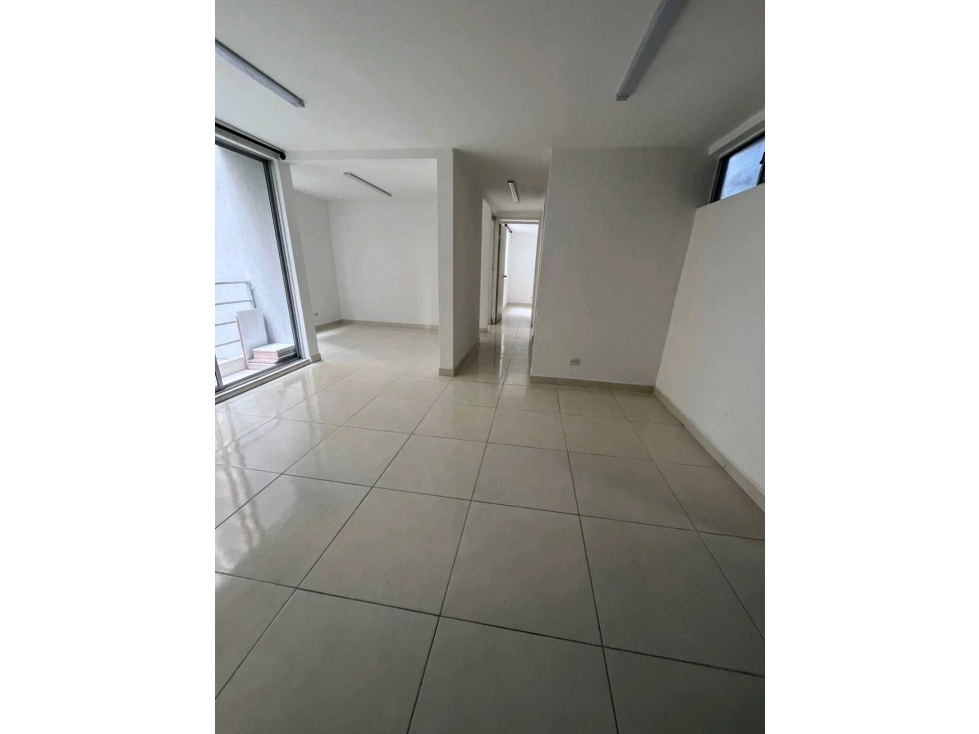 VENTA HERMOSO APARTAMENTO Norte de Cali, Santa Barbara — foto 2