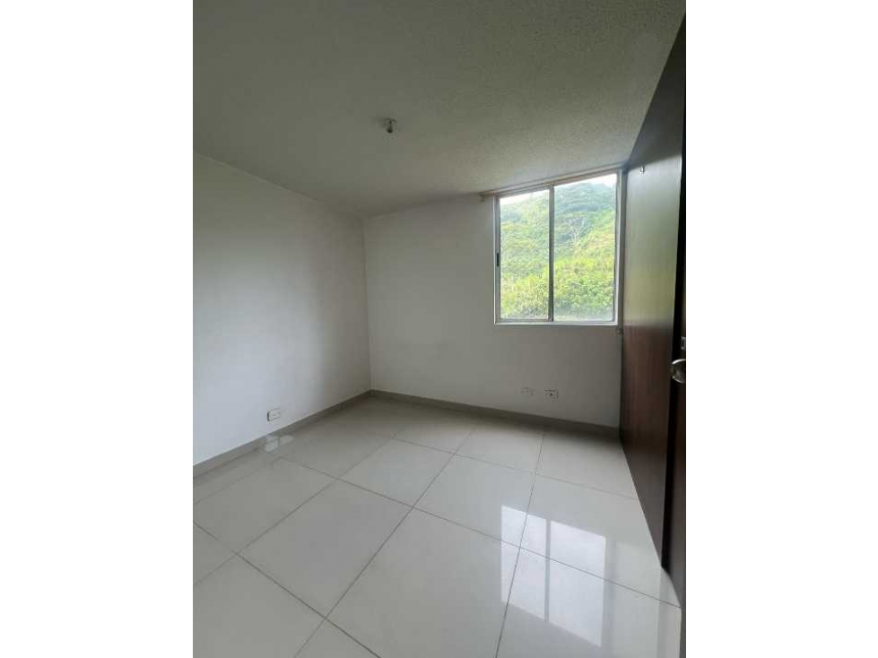 Venta hermoso apartamento sector Belén loma de los bernal — foto 5