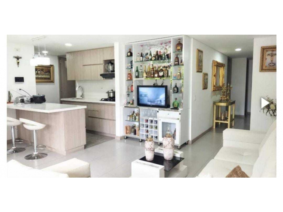 Venta hermoso apartamento sector almeria