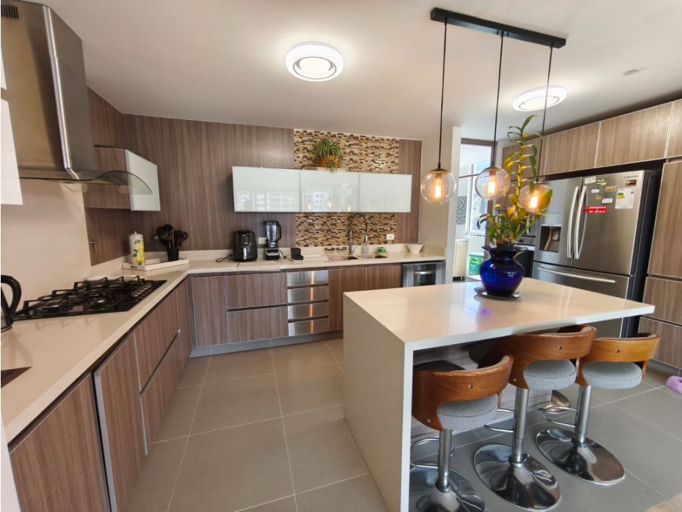 Venta Hermoso Apartamento Sector Esmeraldal — foto 4