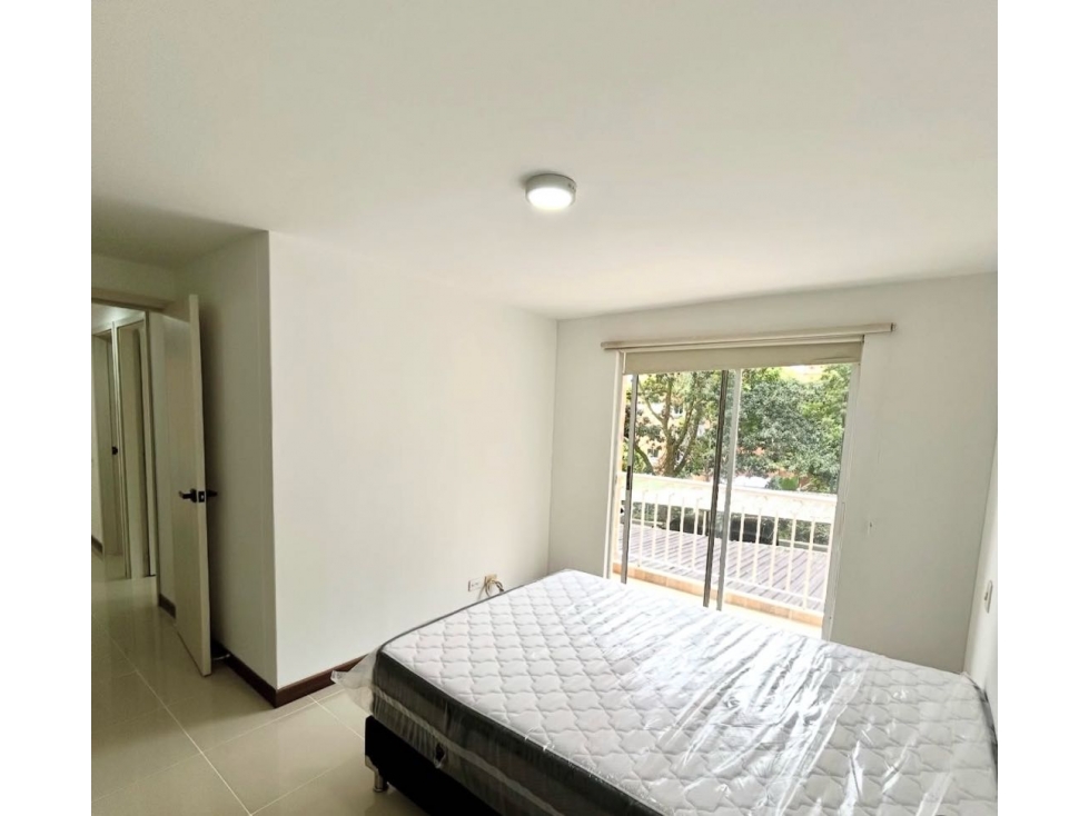 VENTA HERMOSO APARTAMENTO SECTOR PRIVILEGIADO- ENVIGADO/ FRONTERA — foto 3