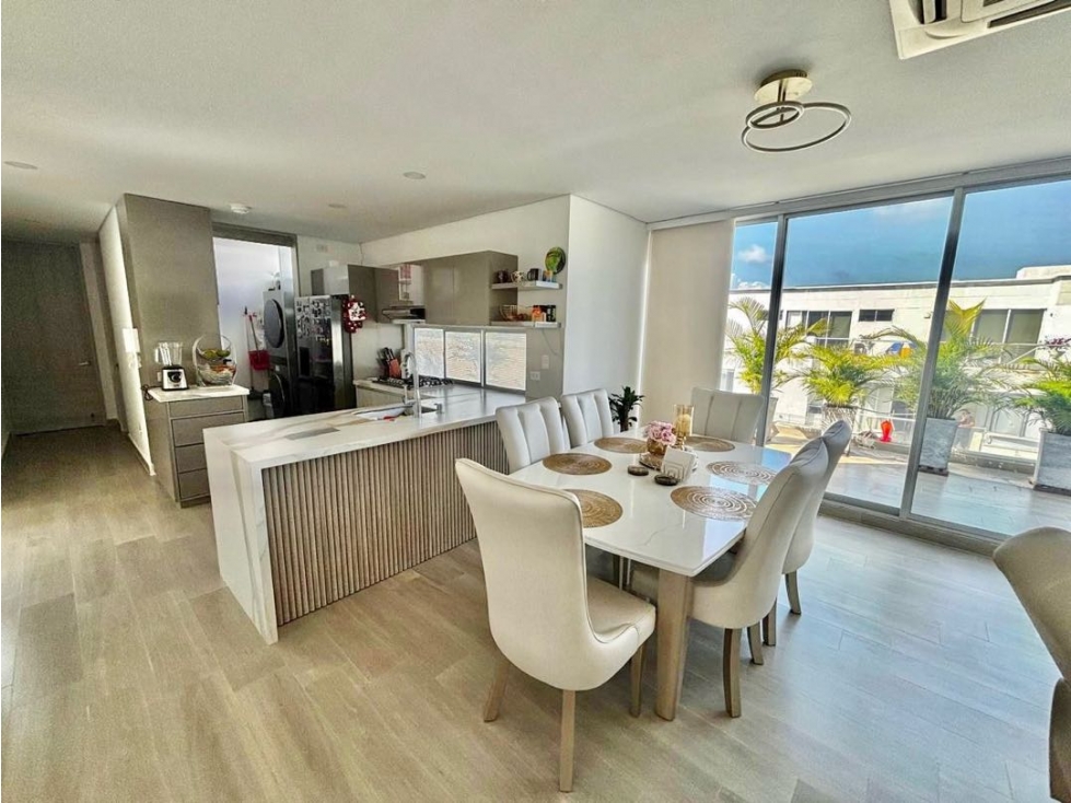 VENTA! Hermoso apartamento en Serena del Mar! — foto 2
