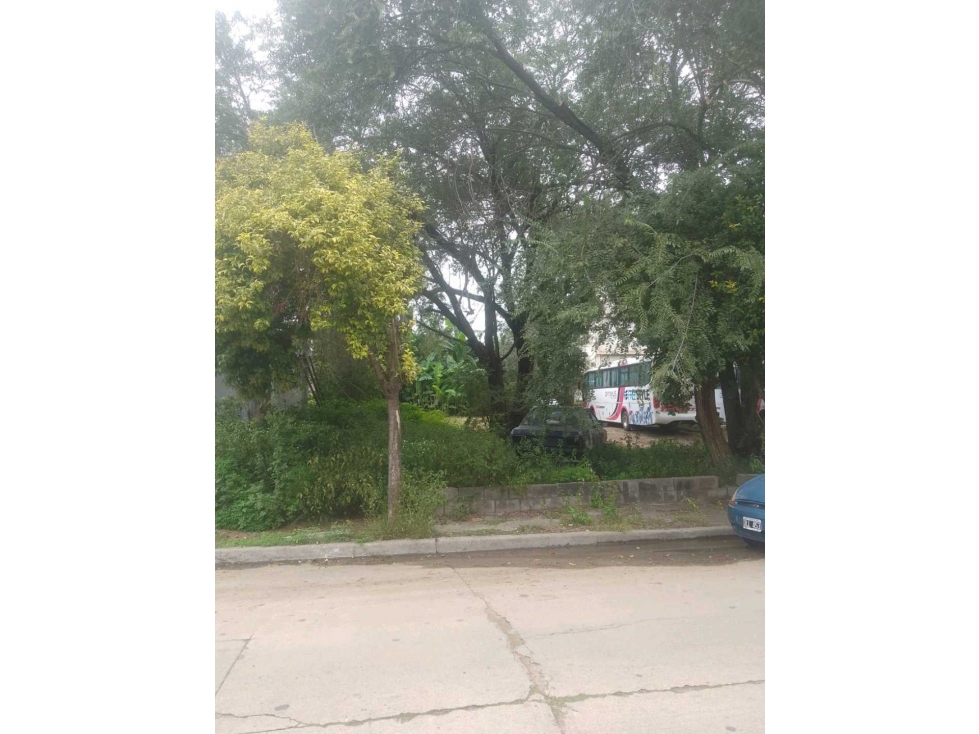 VENTA HERMOSO TERRENO EN BARRIO SANTA RITAExcelente oportunidad en - 2