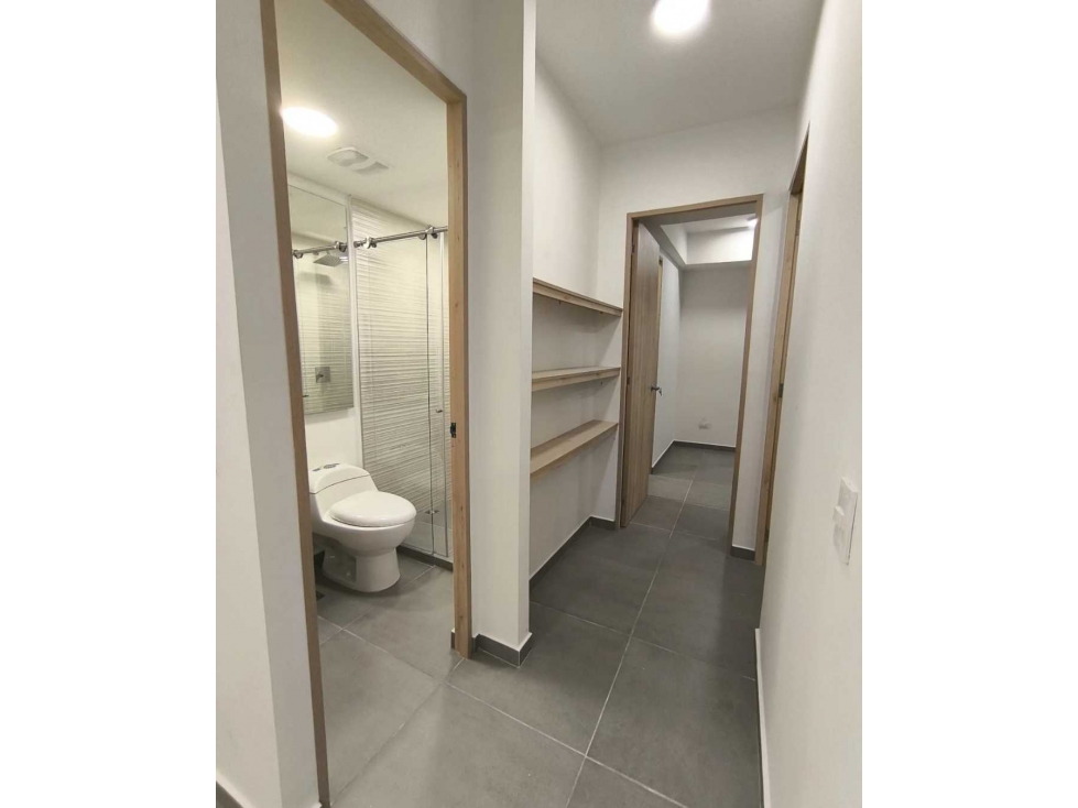 venta lindo apartamento Sabaneta sitio estrategico con fácil acceso — foto 2