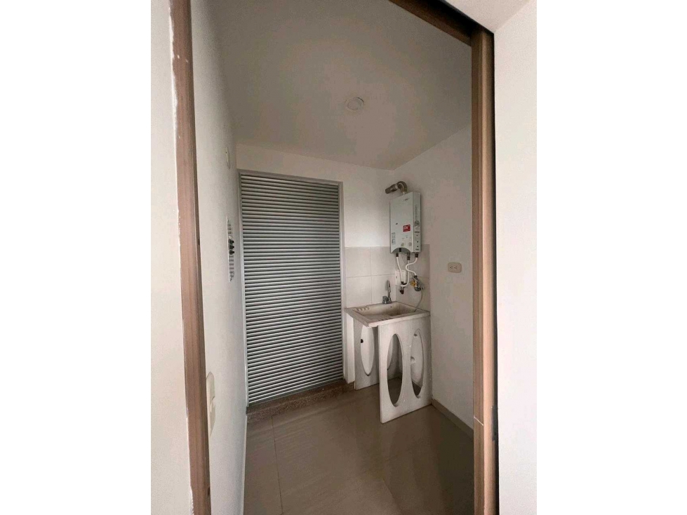 Venta lindo apartamento ubicado en exclusiva zona de la ciudad.. — foto 2