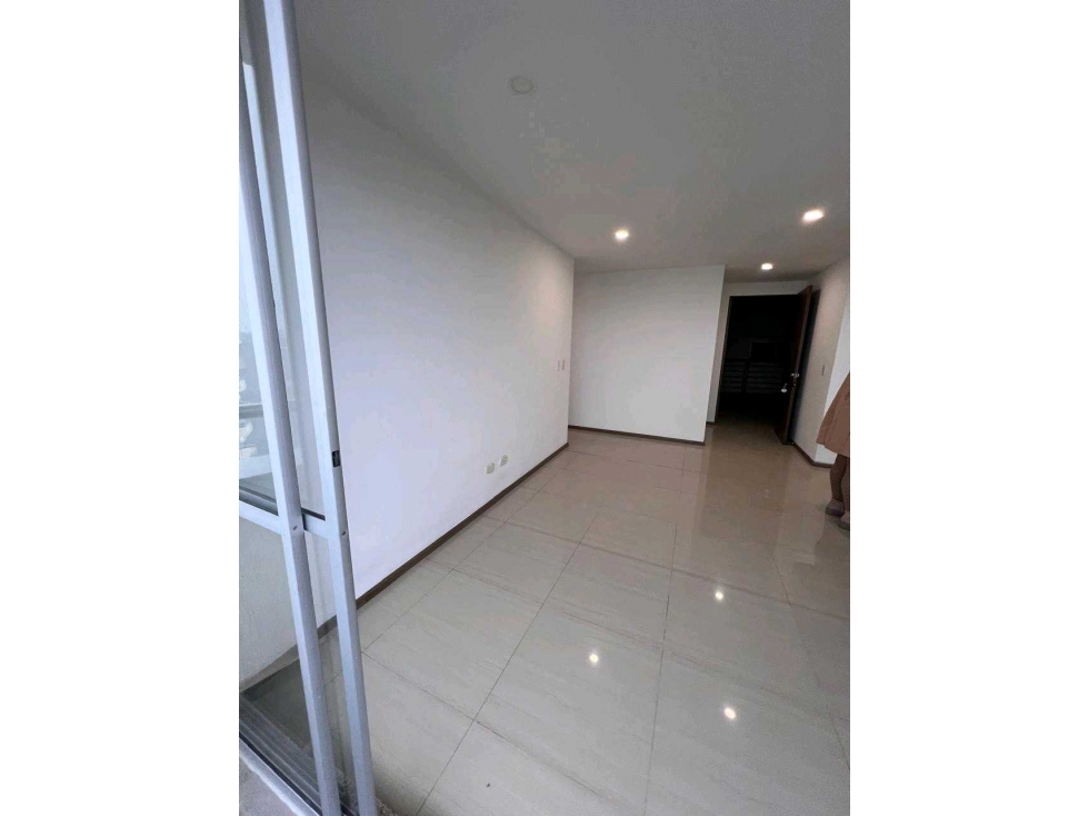 Venta lindo apartamento ubicado en exclusiva zona de la ciudad.. — foto 6