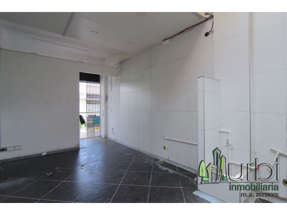 LOCAL EN VENTA 265 PLAZA VENTURA — foto 3
