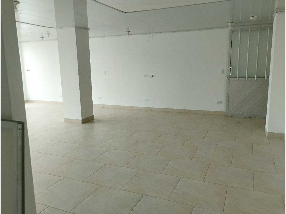 Venta local barrio colombia Manizales — foto 3