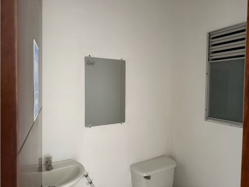VENTA LOCAL COMERCIAL ALTAVISTA — foto 6