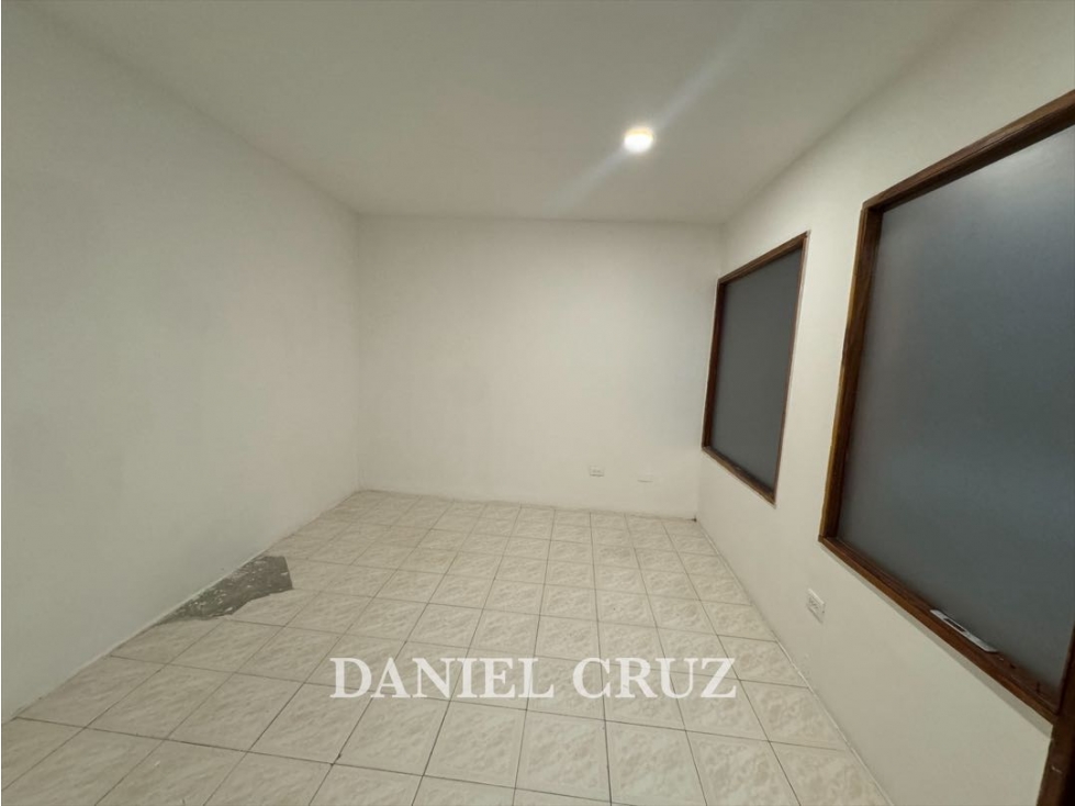 VENTA LOCAL COMERCIAL C.C RODRIVAL - POPAYÁN - 4