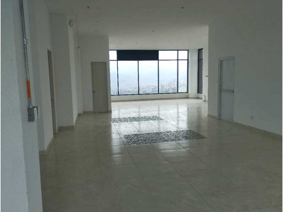Venta local comercial chipre Manizales — foto 2