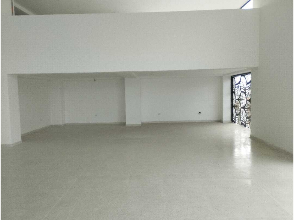 Alquiler local Comercial Chipre Manizales — foto 4