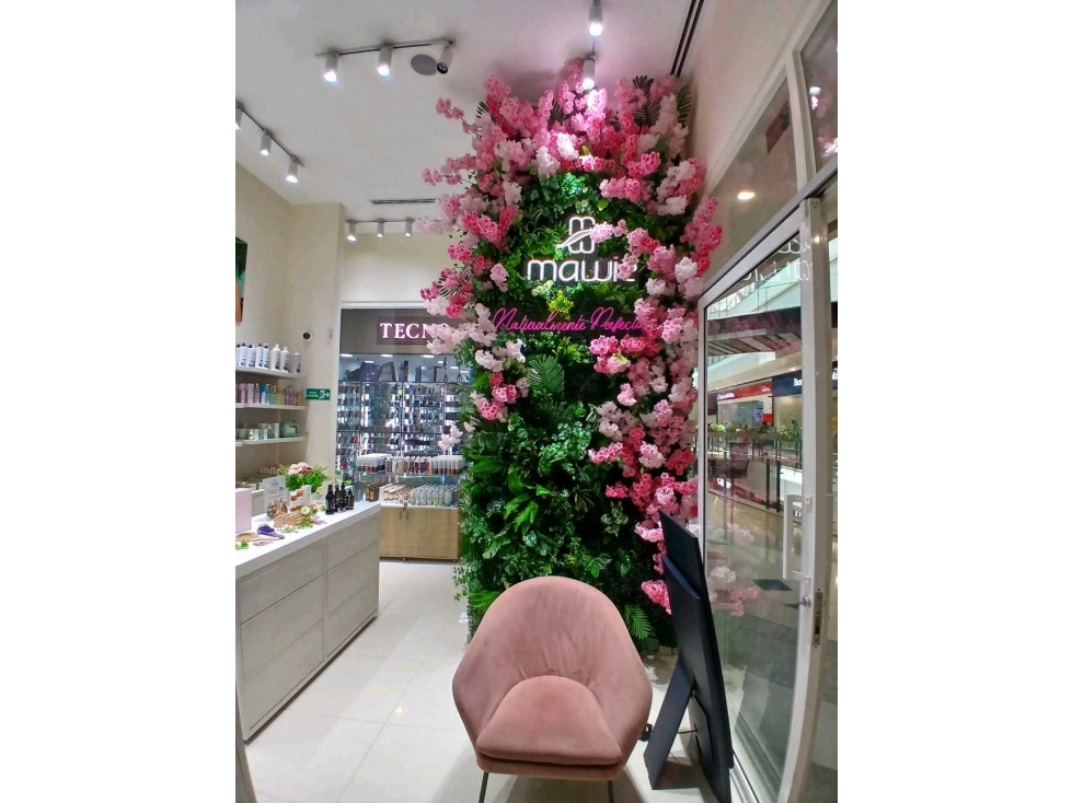 VENTA: LOCAL COMERCIAL EN EL CENTRO COMERCIAL FABRICATO — foto 2