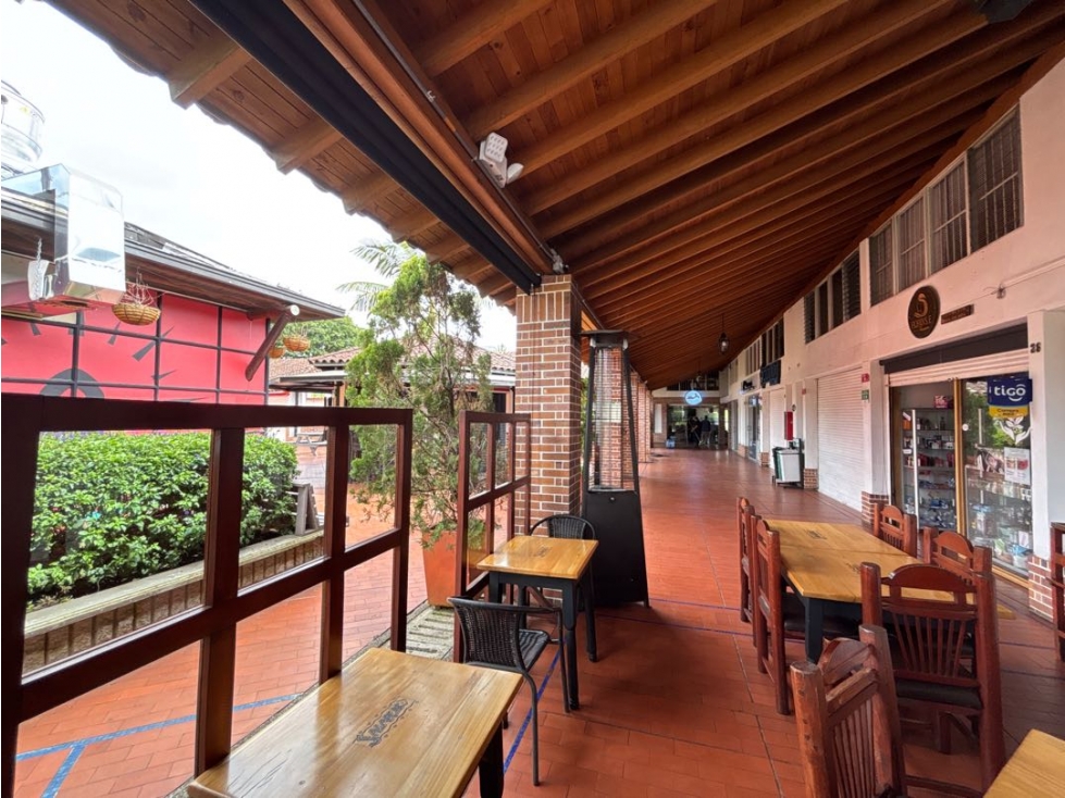 Venta local en Llanogrande rentado y con precio competitivo — foto 5