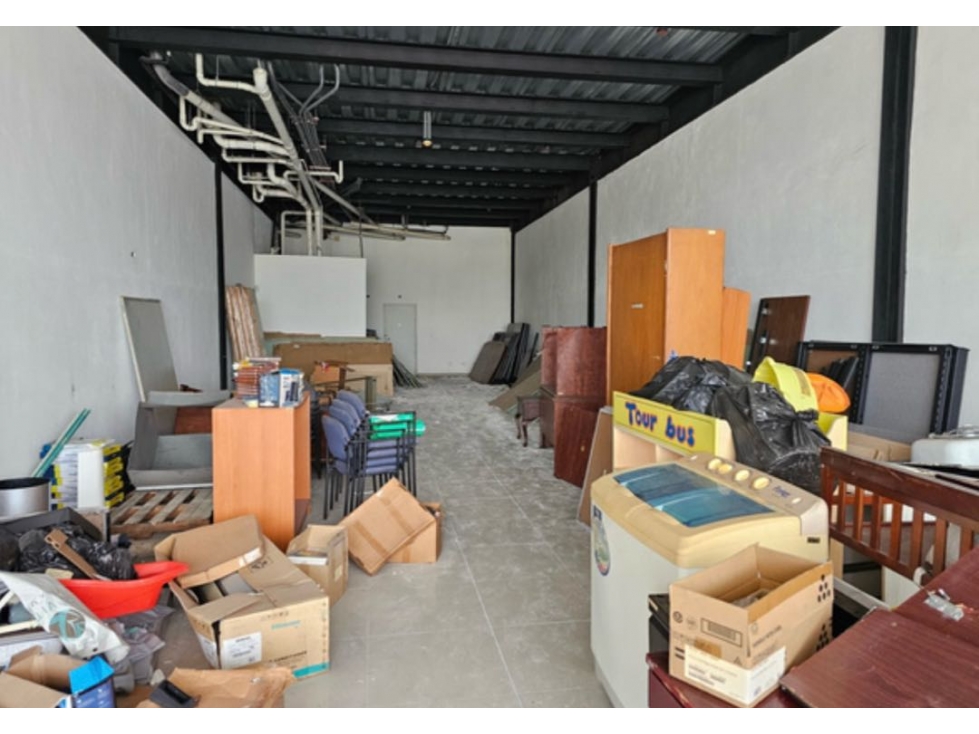 VENTA LOCAL COMERCIAL PANAMA ESTE 140M2 PLAZA CANAIMA MLD - 5