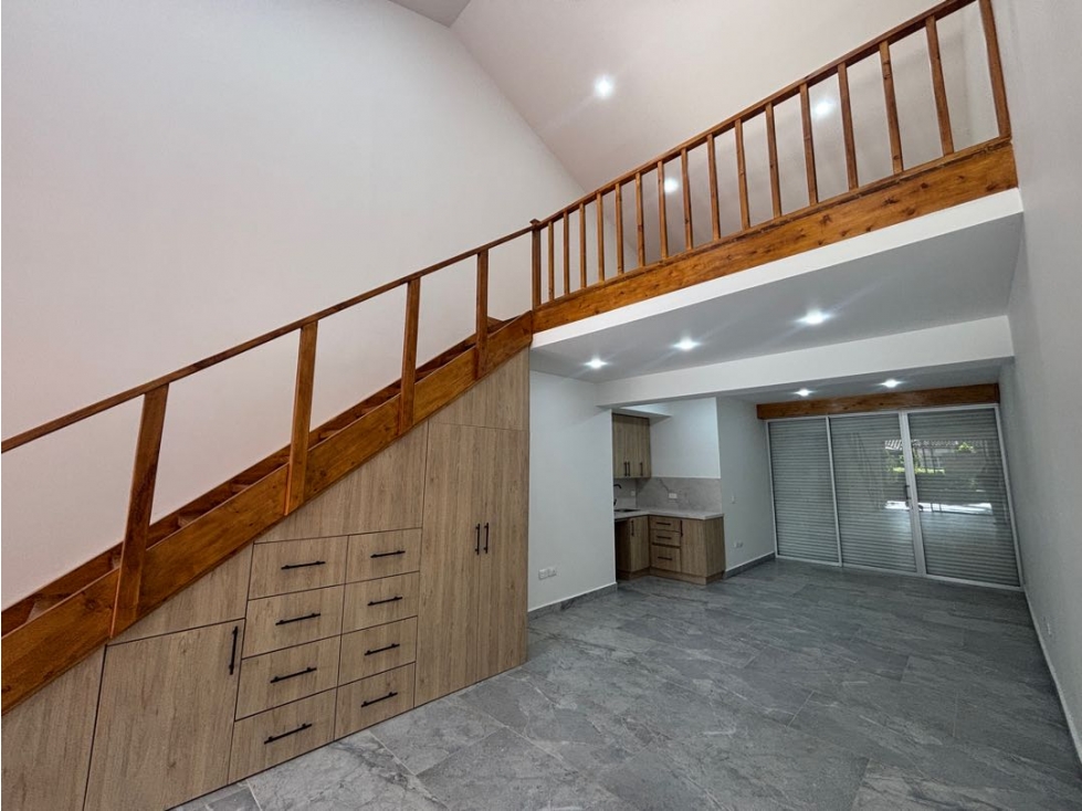 Venta Local Comercial Remodelado Mall Llanogrande — foto 2