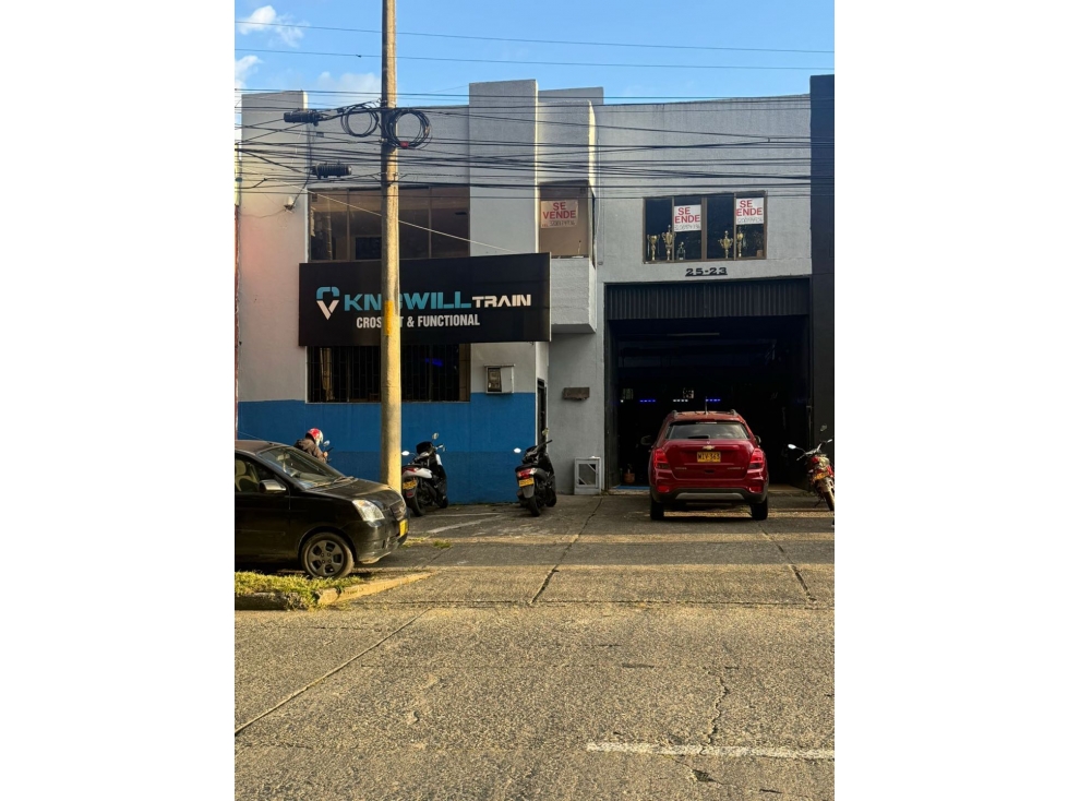 Venta Local Comercial Rentando