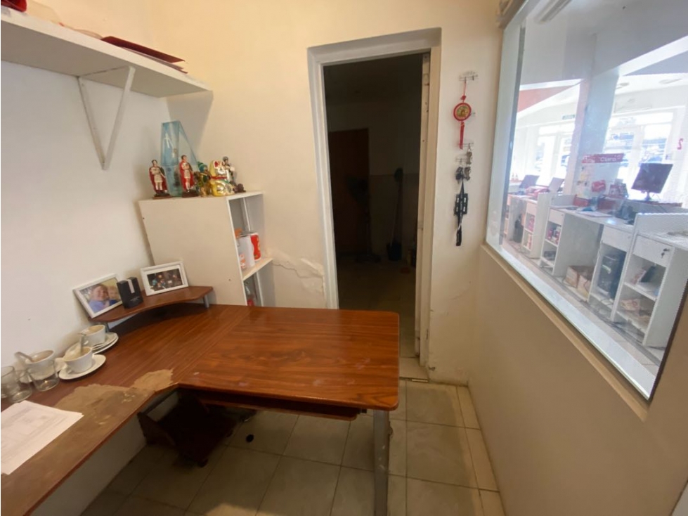 VENTA LOCAL COMERCIAL TUNUYAN - 5