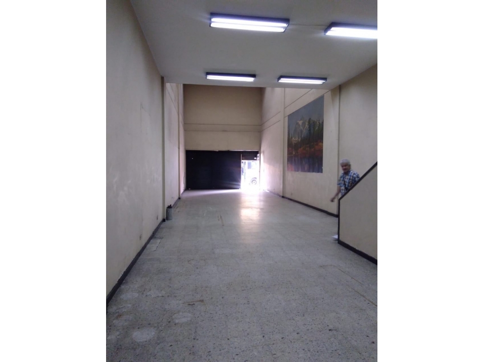 Venta LOCAL en Calle Colombia - Rentando — foto 4