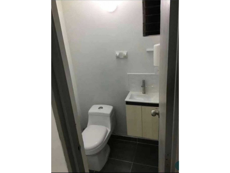 Venta local interno primer piso Envigado - barrio mesa cerca al parque — foto 5