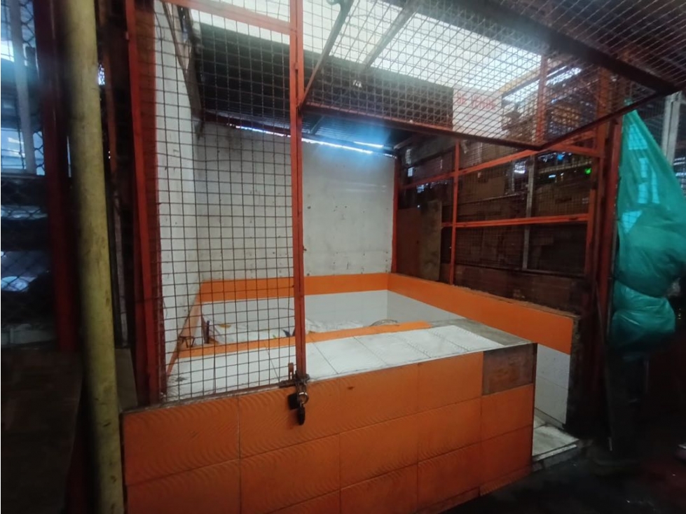VENTA LOCAL O BODEGA EN LA PLAZA DE SAN FRANCISCO BOGOTÁ — foto 4