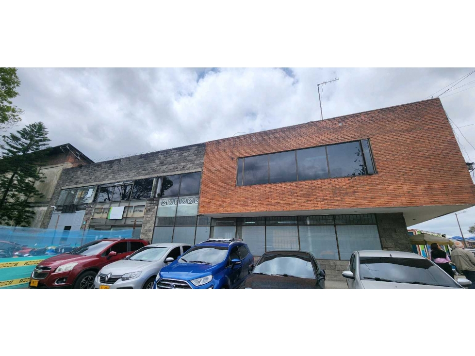 VENTA LOCALES - BODEGA 1018m2 RENTANDO PUENTE ARANDA - 4