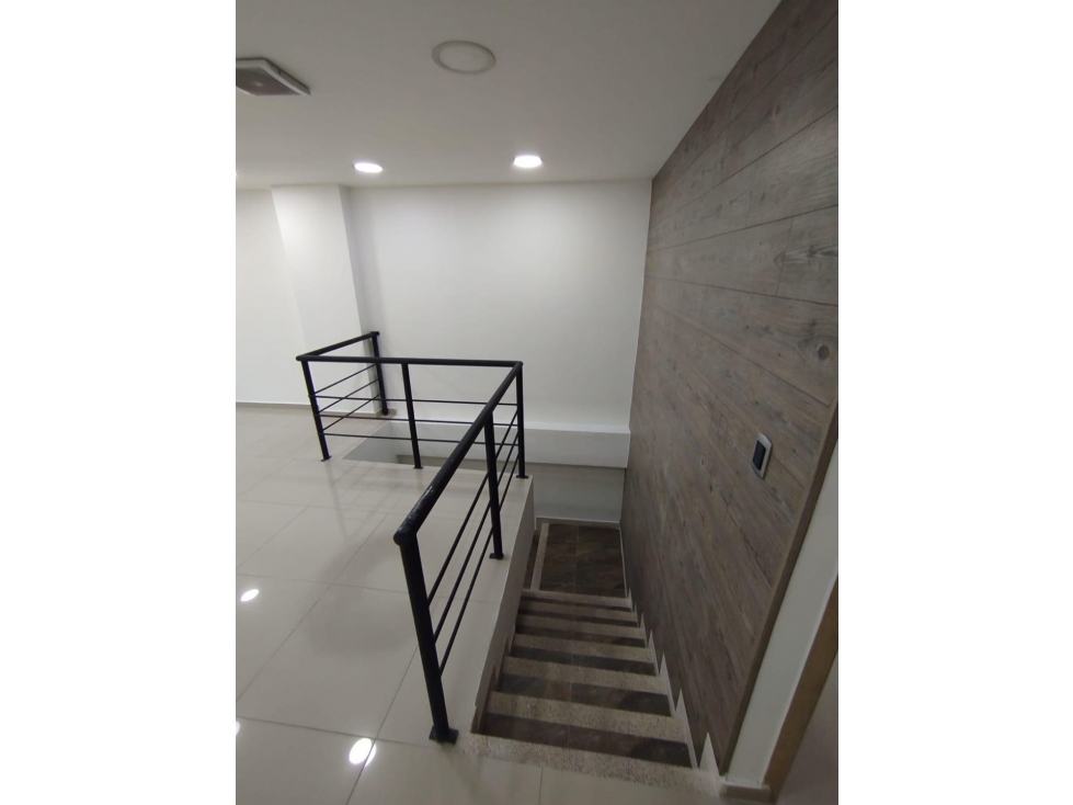 Venta Local/Oficina Comercial en Envigado - 5