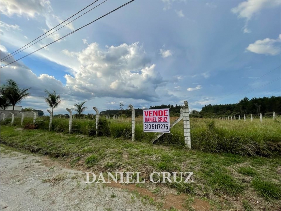 VENTA LOTE 2.116m2 PARCELACIÓN CIUDAD VERDE - 3