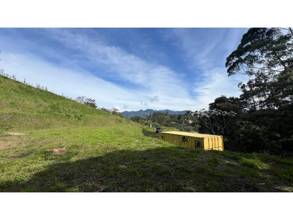 Venta lote 2.500 m² con vista a montaña y bosque en San Antonio — foto 5