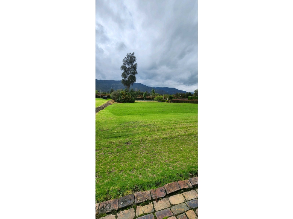 VENTA LOTE 3200m2 ZONA NORTE CONJUNTO CERRADO CHIA - 4