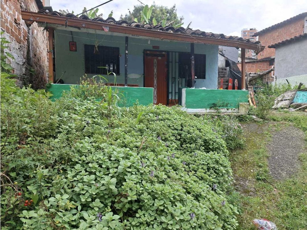Venta Lote 478mts2 Envigado cerca a la Intermedia