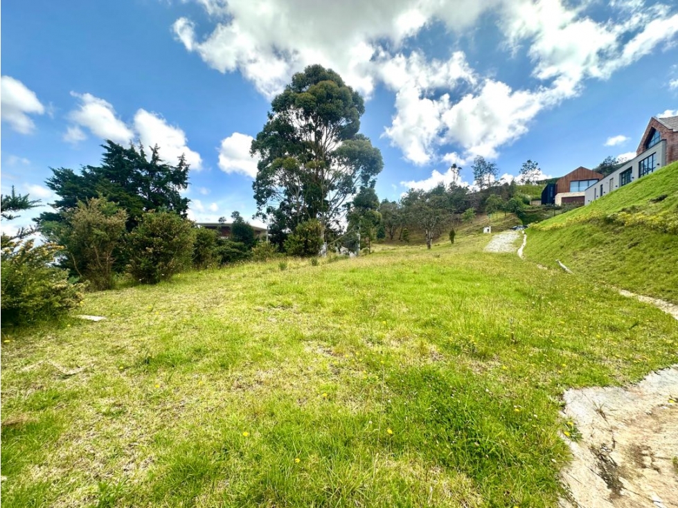 VENTA LOTE ALTO DE LAS PALMAS — foto 2